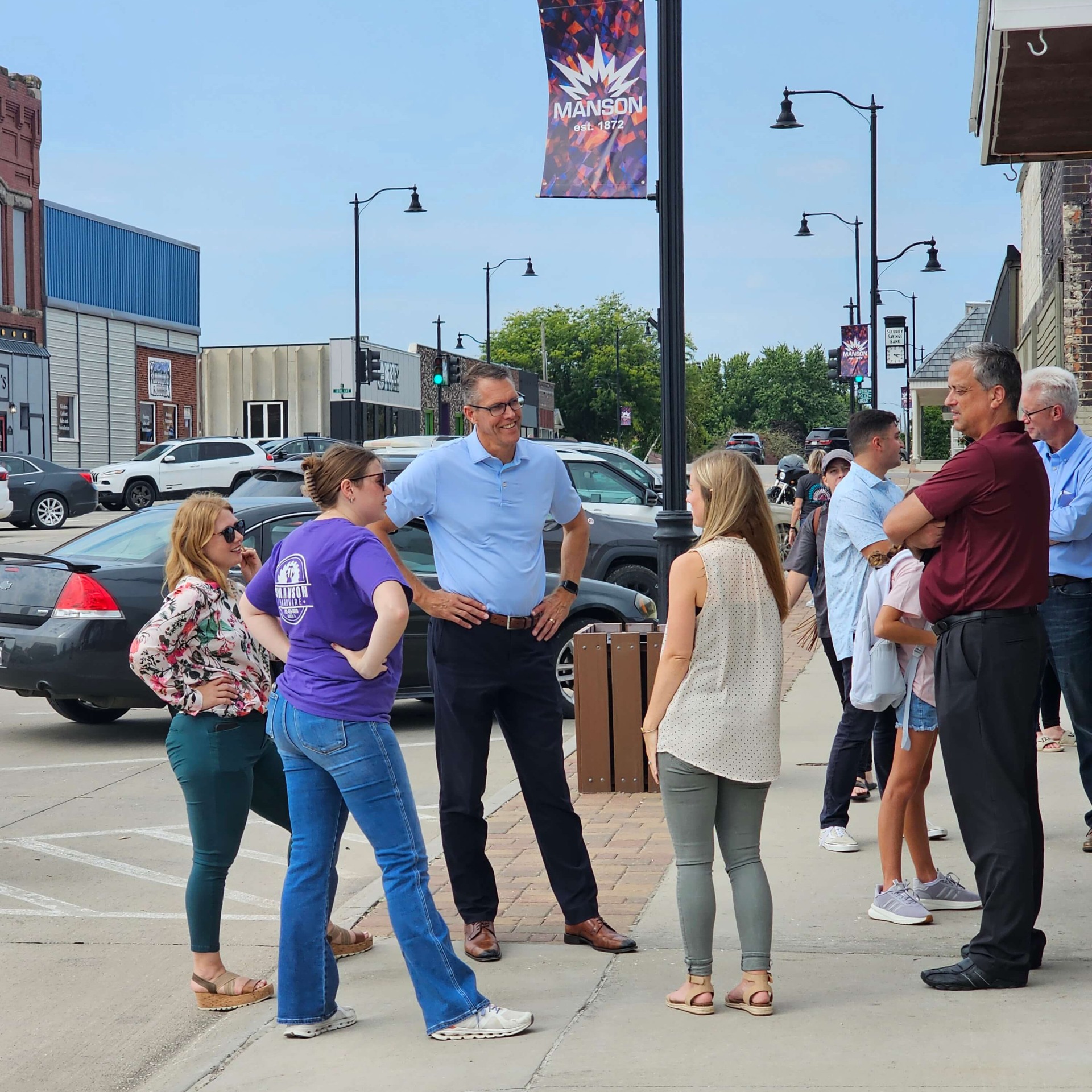 Congressman Randy Feenstra with constituents.